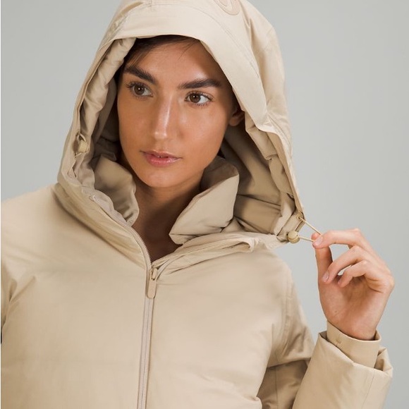 Lululemon Slush Hour Hooded Jacket - Picture 6 of 16